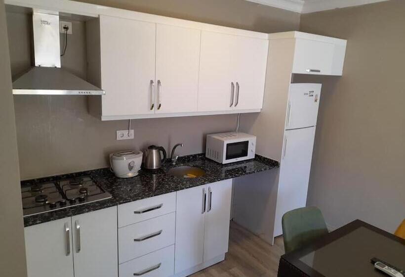 酒店 Near Oludeniz Beach Cozy Room With Kitchen