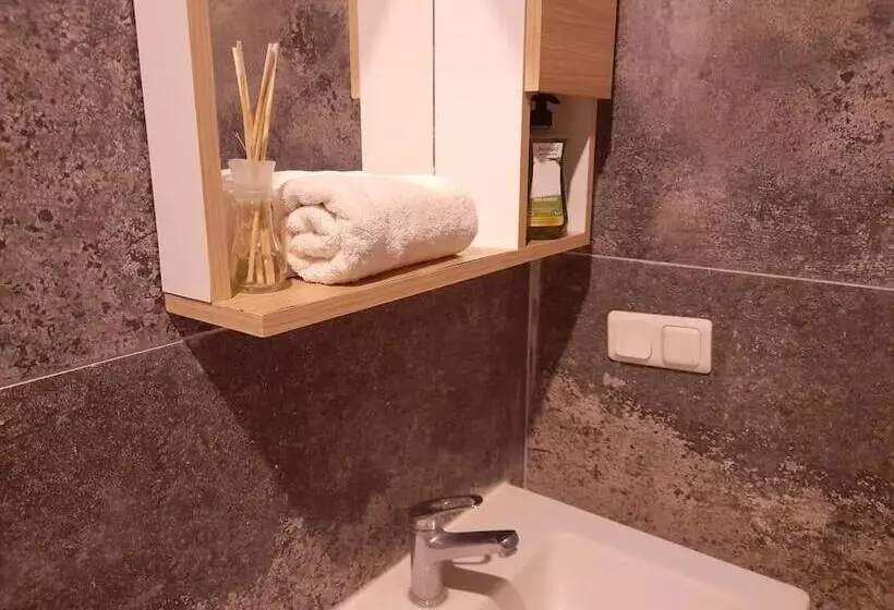 ホテル Near Oludeniz Beach Cozy Room With Kitchen