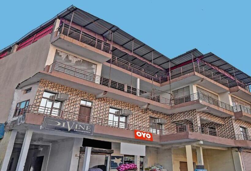 فندق Oyo Flagship 87606 Divine