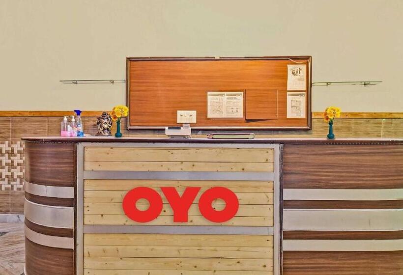 فندق Oyo Flagship 87606 Divine