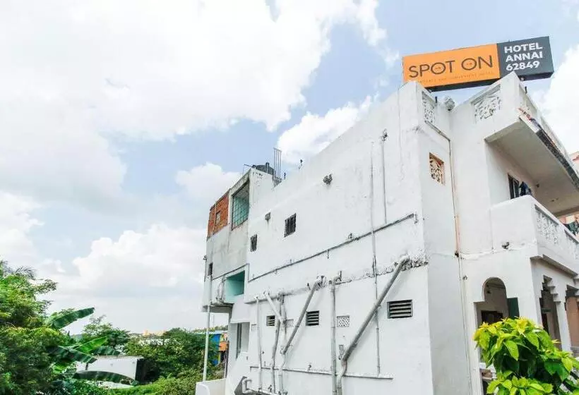 Oyo Flagship Hotel Annai