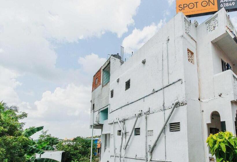 Oyo Flagship Hotel Annai