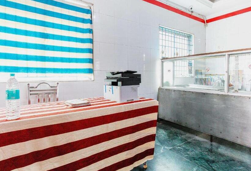 Oyo Flagship Hotel Annai