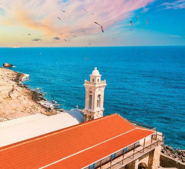 Tekos Golden Hill Hotel & Restaurant At Karpaz