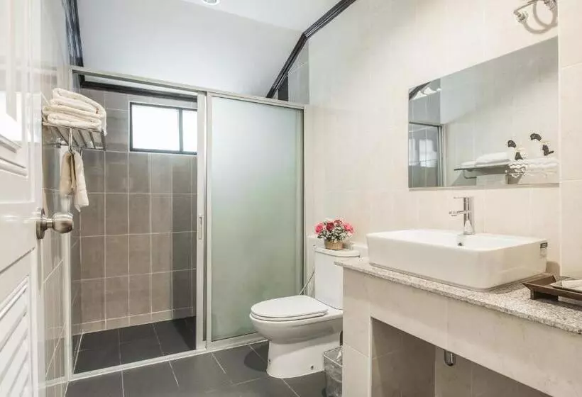 Gassan Khuntan Golf & Resort