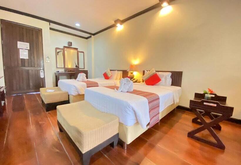 Gassan Khuntan Golf & Resort