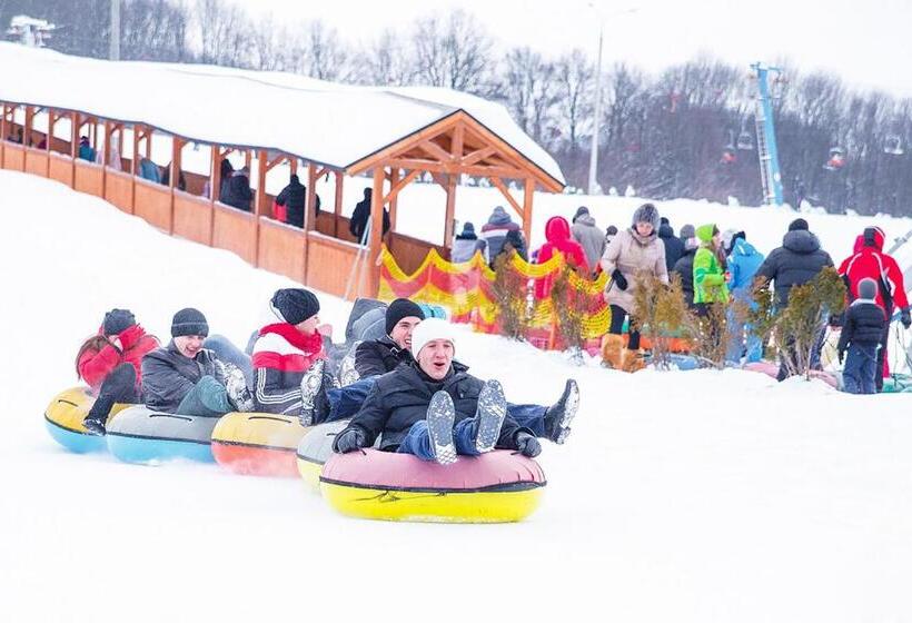 酒店 сонячна долина готель фортеця