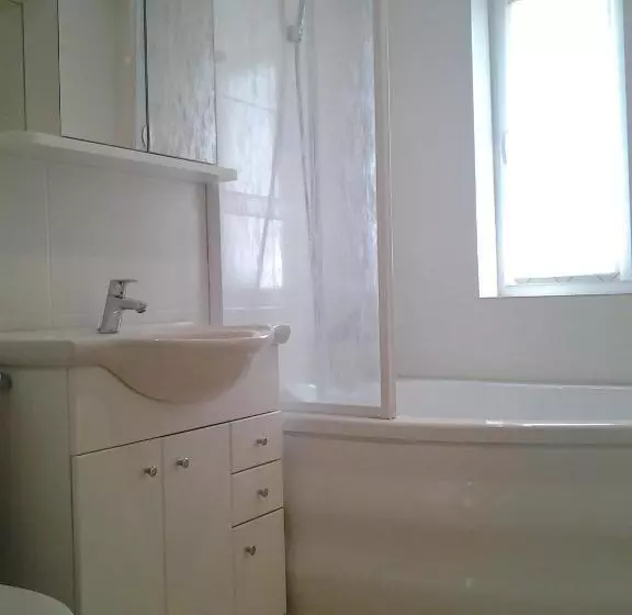پانسیون Chalet Villa Rex
