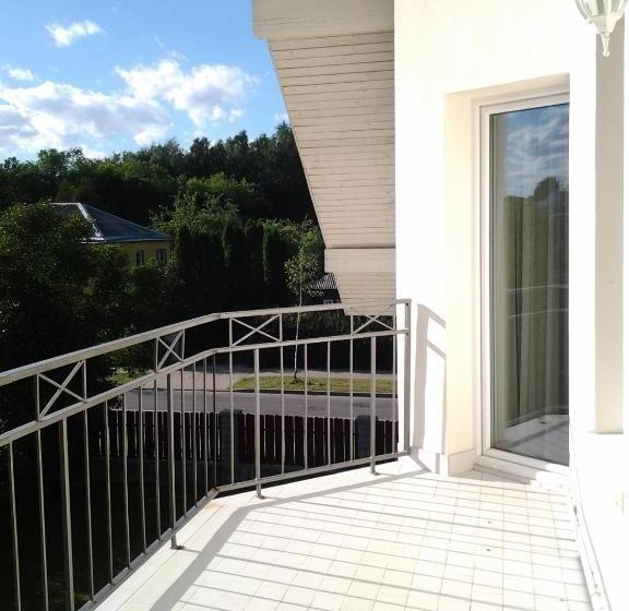 پانسیون Chalet Villa Rex