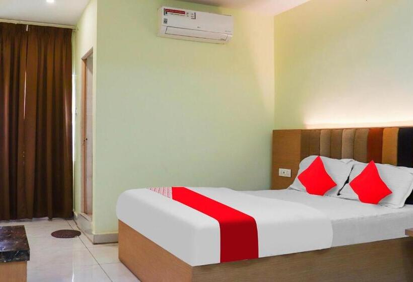 Hotel Collection O Sri Subhamastu Grand