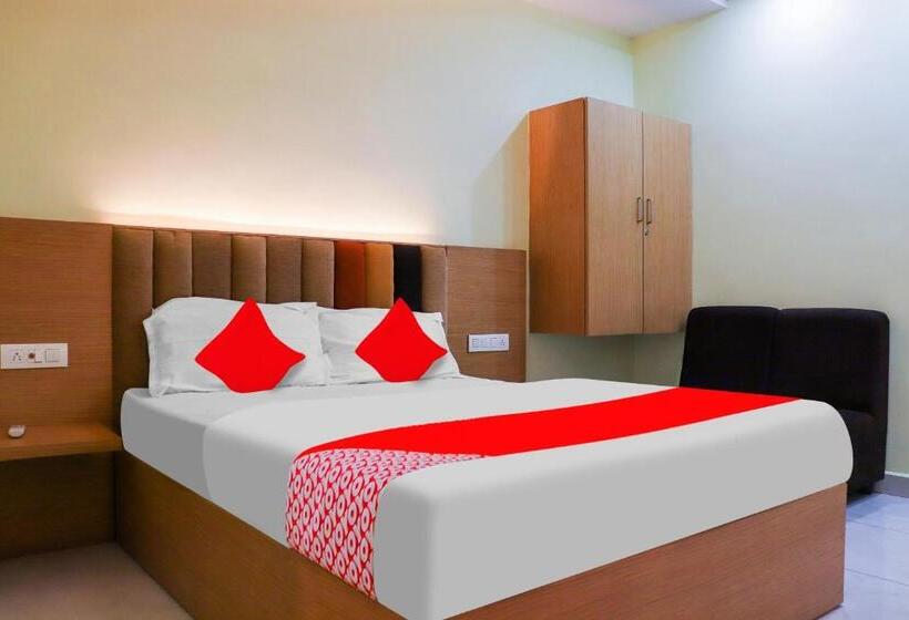 Hotel Collection O Sri Subhamastu Grand