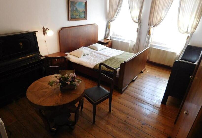 پانسیون Senliepāja