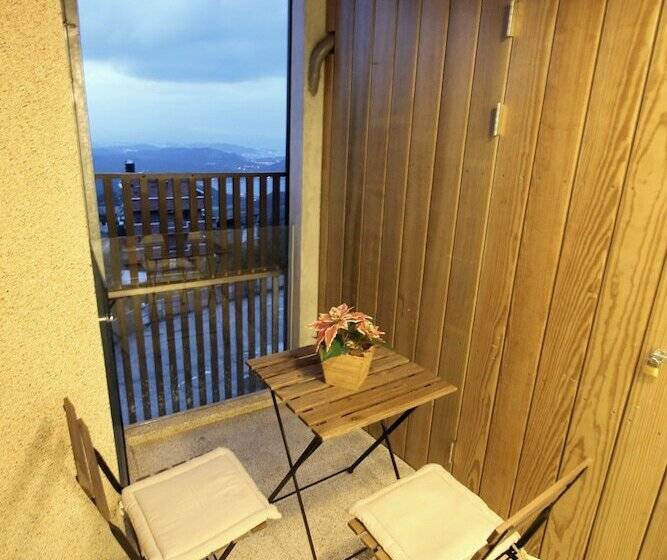 تختخواب و صبحانه Lanying Home