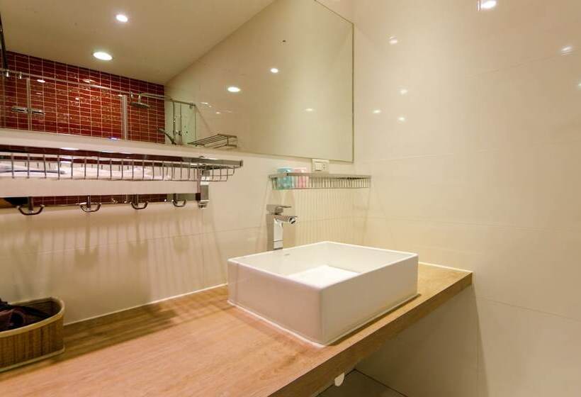 تختخواب و صبحانه Lanying Home