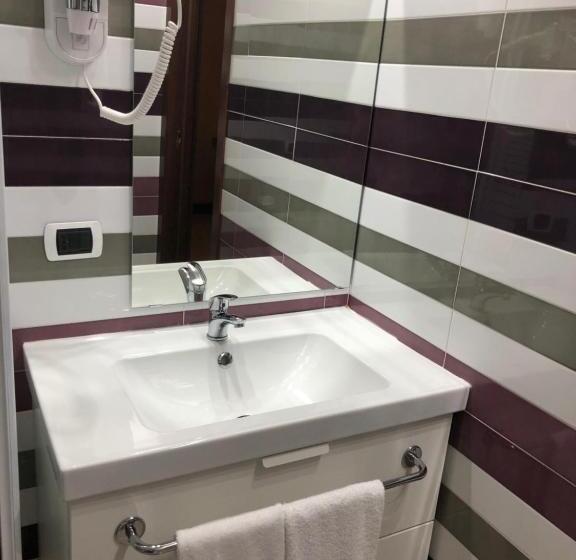 Хостел Malpensafiera