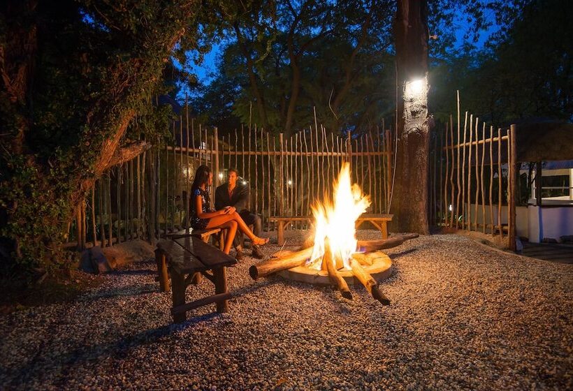 هتل Amadwala Lodge