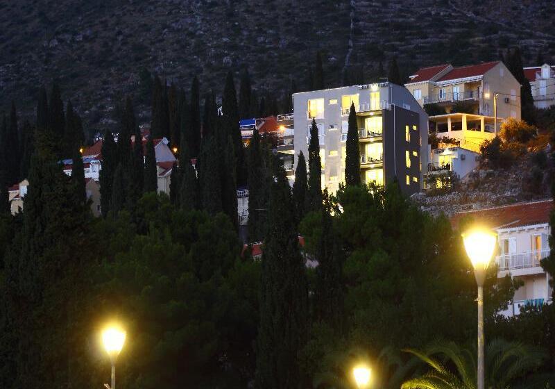 ホテル Apartments Didan