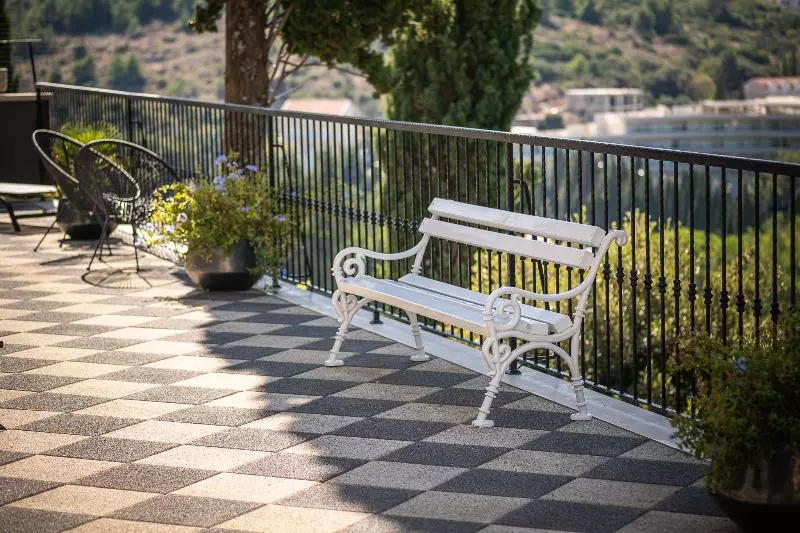 هتل Apartments Didan