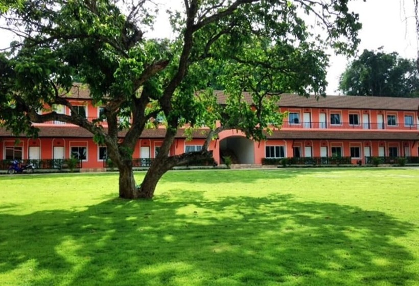 فندق Aurora Resort Kanchanaburi