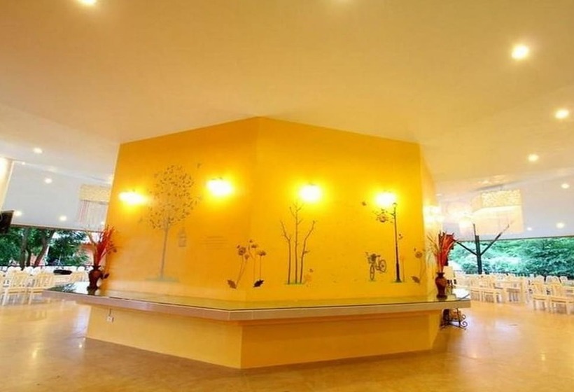 فندق Aurora Resort Kanchanaburi