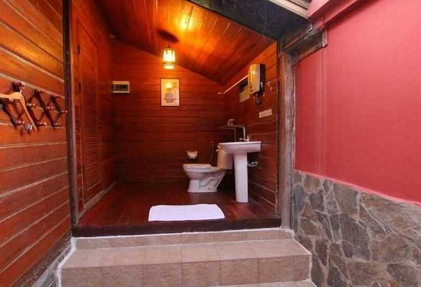 فندق Aurora Resort Kanchanaburi