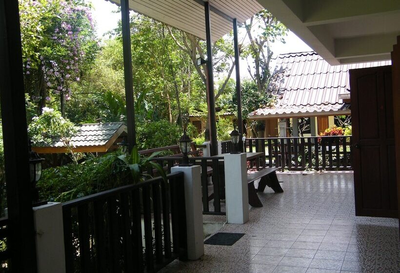 호텔 Baanchanoknunt Resort Pai