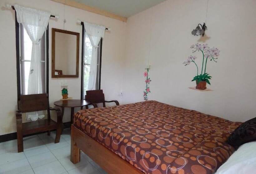 호텔 Baanchanoknunt Resort Pai