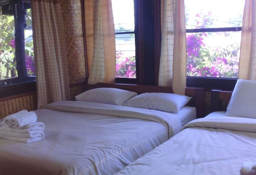 호텔 Baanchanoknunt Resort Pai