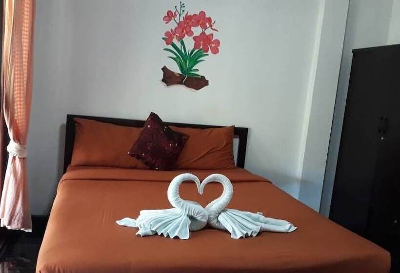 호텔 Baanchanoknunt Resort Pai