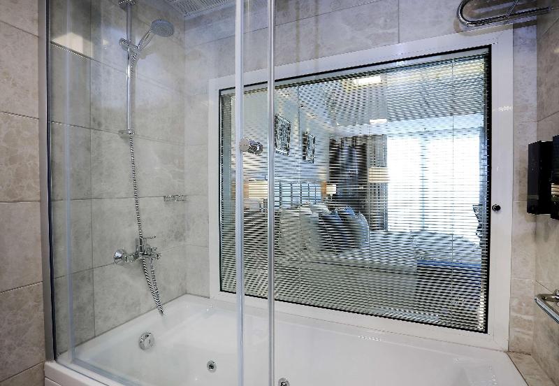 هتل Best Western Premier Karsiyaka Convention & Spa