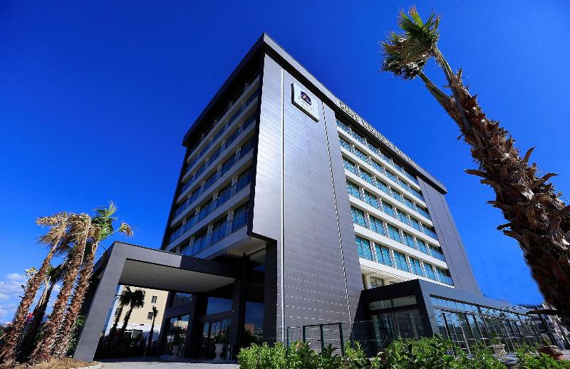 هتل Best Western Premier Karsiyaka Convention & Spa