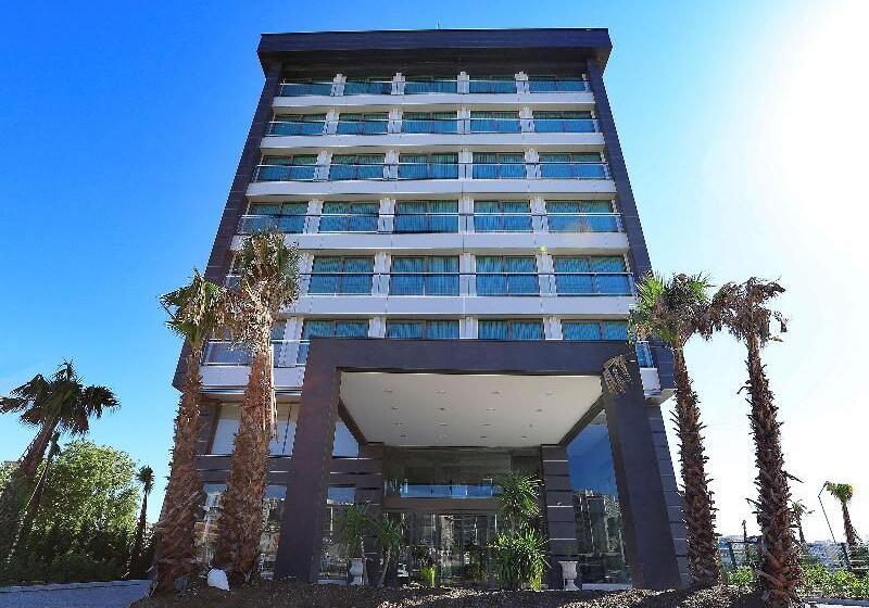 هتل Best Western Premier Karsiyaka Convention & Spa