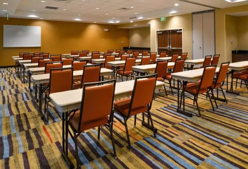 ホテル Fairfield Inn & Suites By Marriott Orlando East/ucf Area