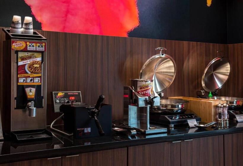 فندق Fairfield Inn & Suites By Marriott Orlando East/ucf Area