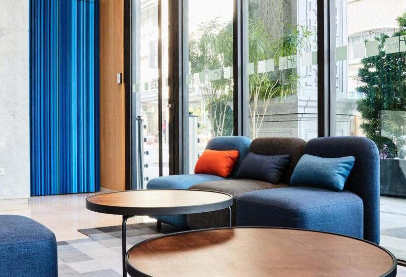 בית מלון כפרי Holiday Inn Express Kaohsiung Love River, An Ihg