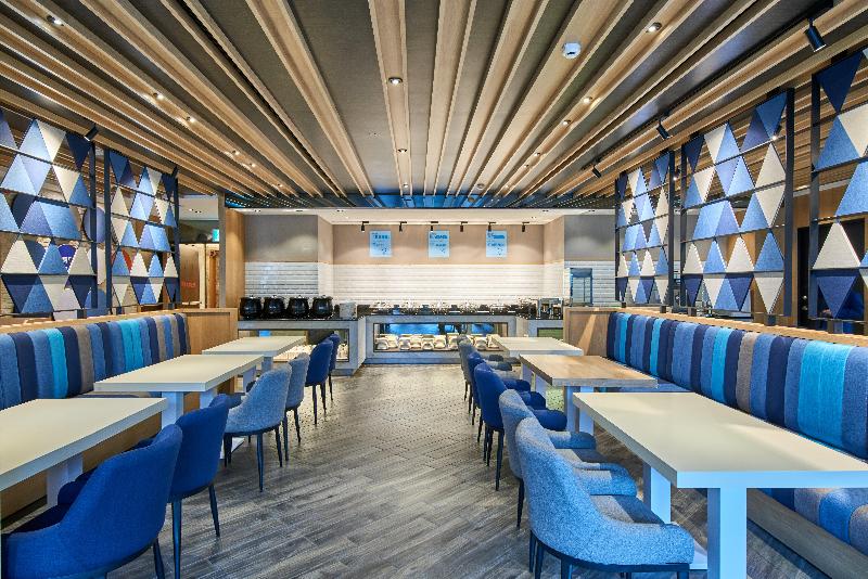 בית מלון כפרי Holiday Inn Express Kaohsiung Love River, An Ihg