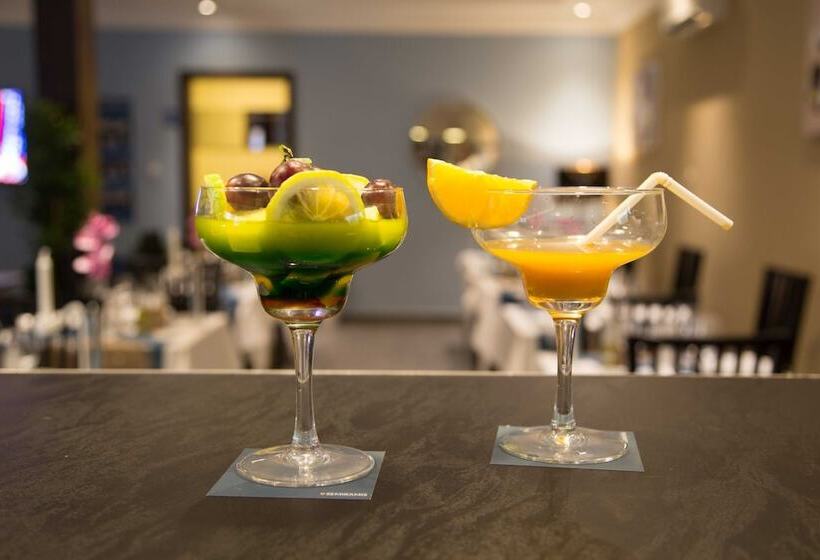 호텔 Hôtel Semiramis City Center