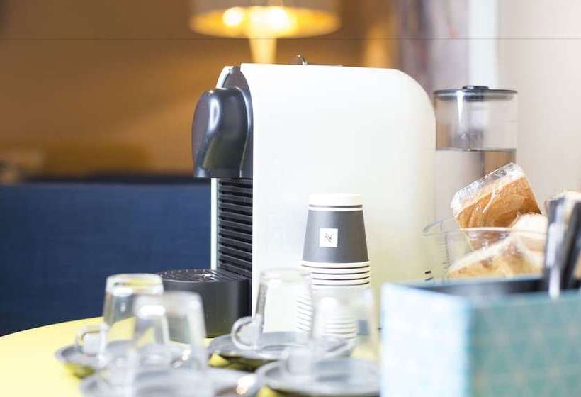 호텔 Hôtel Semiramis City Center