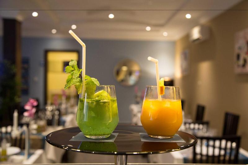 호텔 Hôtel Semiramis City Center