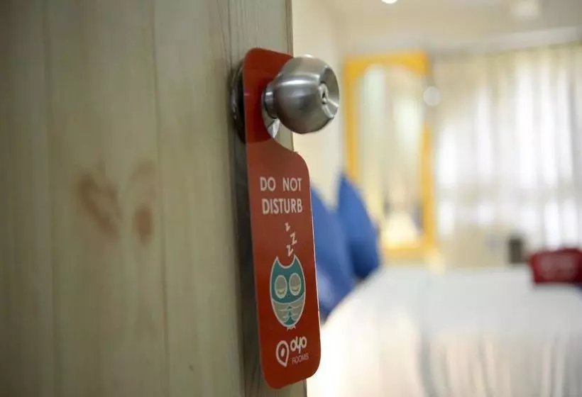 ホテル Oyo Rooms Panjim Church Square