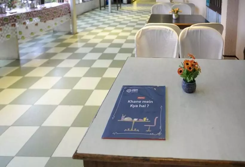 ホテル Oyo Rooms Panjim Church Square