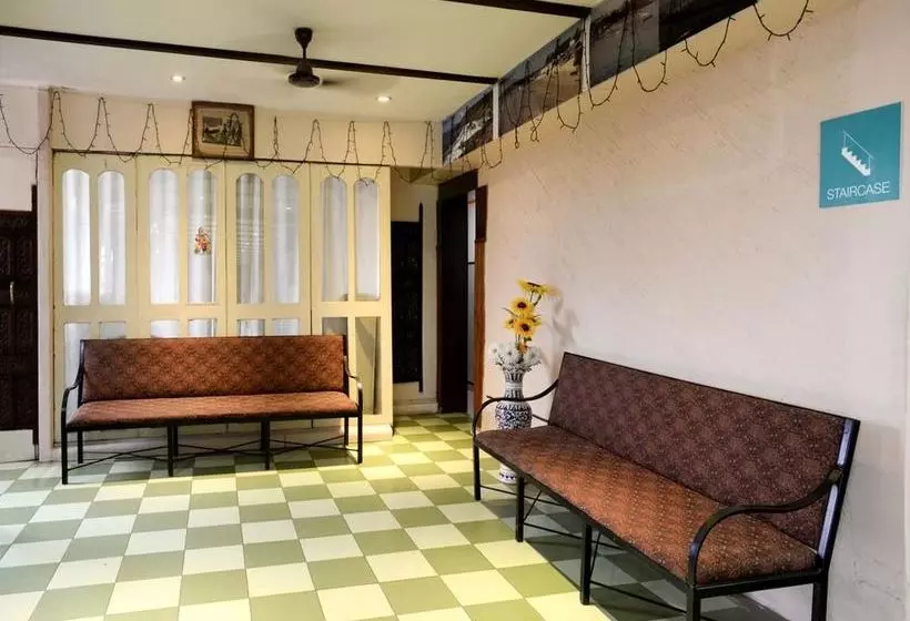 ホテル Oyo Rooms Panjim Church Square