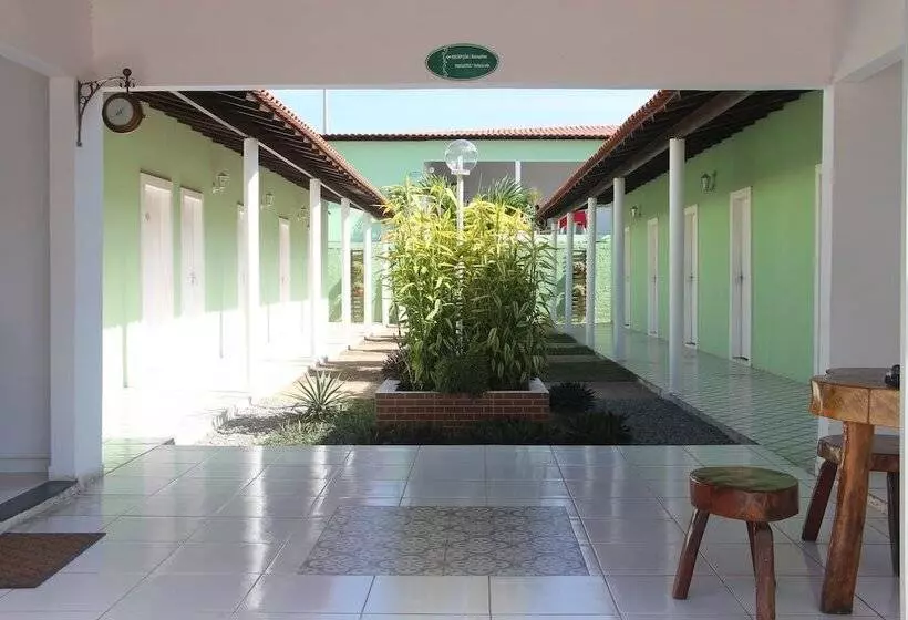 ホテル Pousada Teixeira