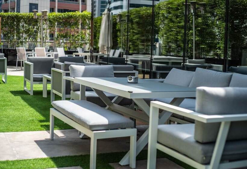 Signature 1 Hotel Tecom