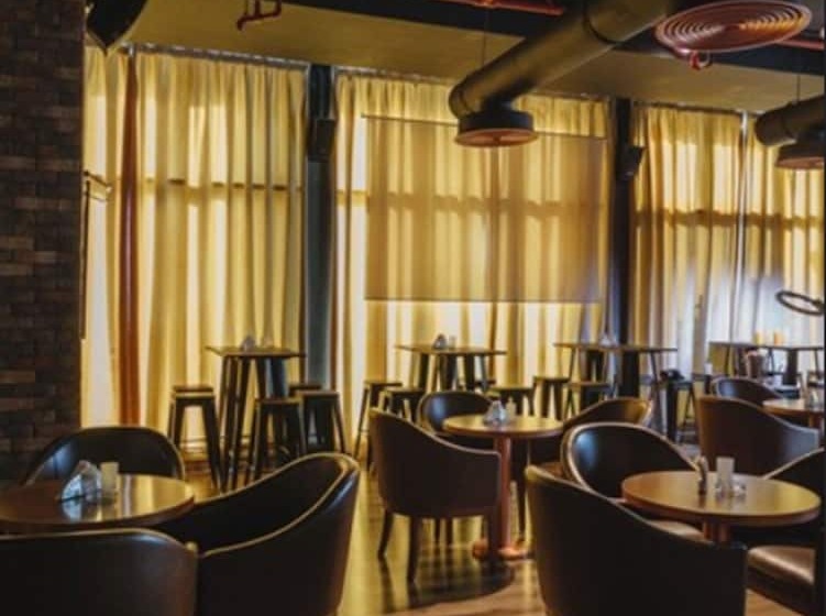 Signature 1 Hotel Tecom