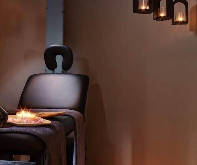 酒店 The Gardens Gallery