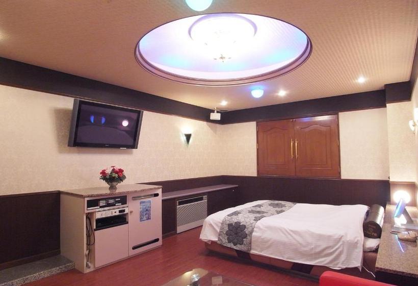 فندق Yancha Na Koneko