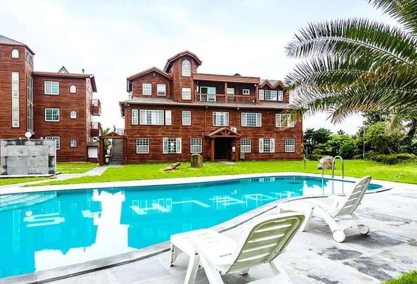 Jeju Cadelhas Resort