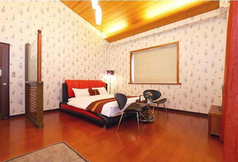 Leisure Bed And Breakfast