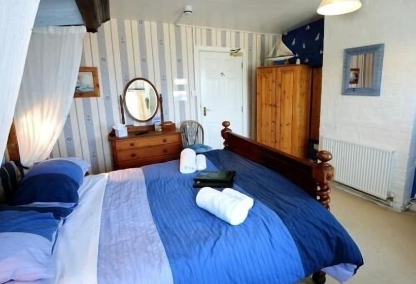 펜션 The Driftwood Spars